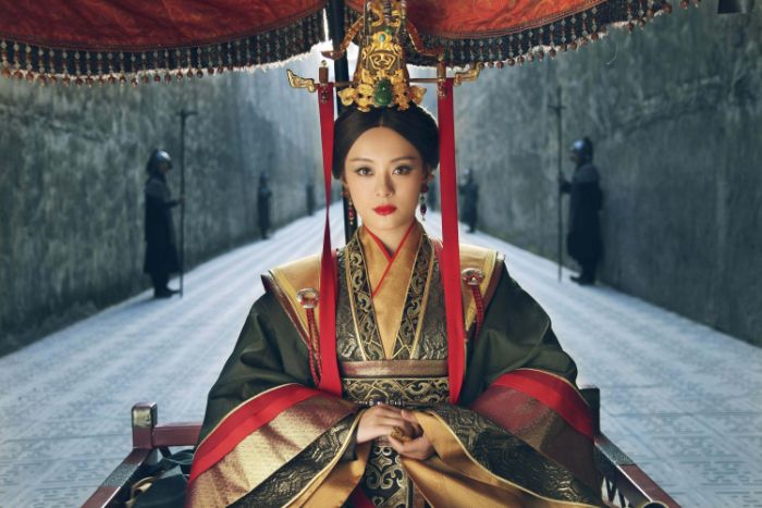 Những bộ phim hay nhất của 'nữ hoàng rating' Tôn Lệ: Cân hết cả điện ảnh lẫn truyền hình - Ảnh 9